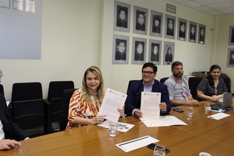 UNIFAP celebra Termo de Cooperação com Ministério Público do Amapá